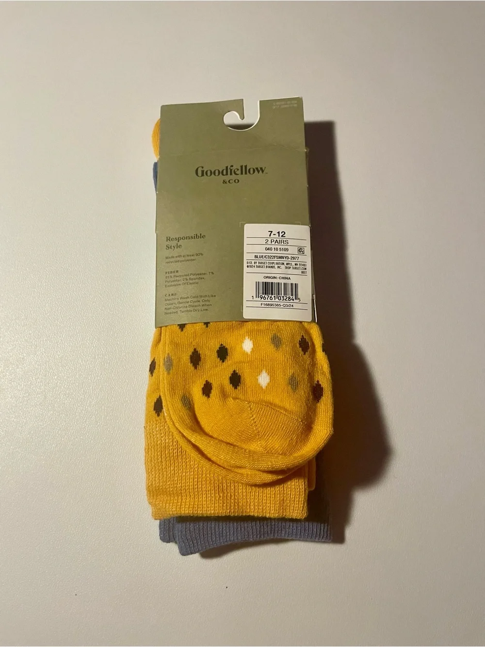 NWT Goodfellow & Co Men’s 2Pack Novelty Crew Socks Blue Medallion Gold Size 7-12